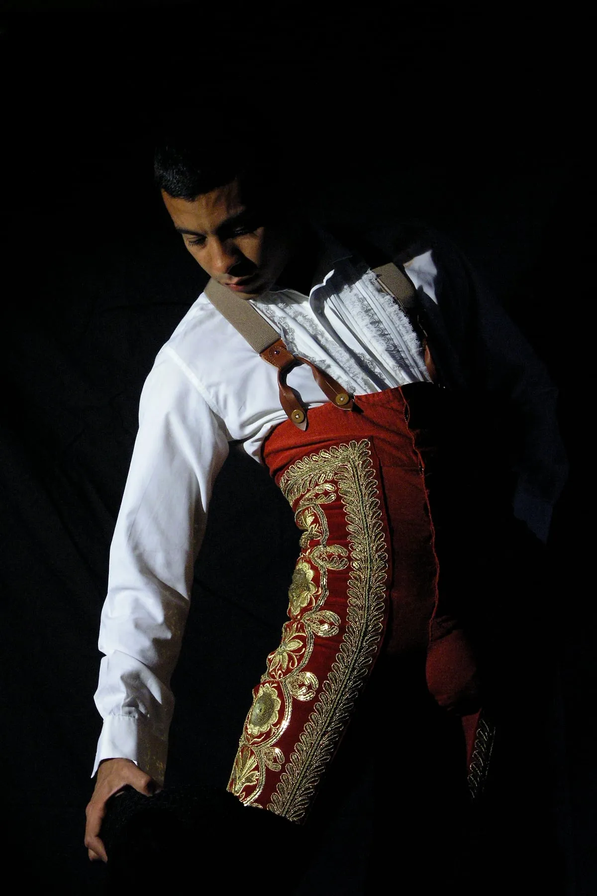 Dancer Nelson Reguera photo by Christian Gaillard